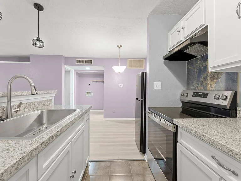 2121 Hepburn St #1216 — Photo 6
