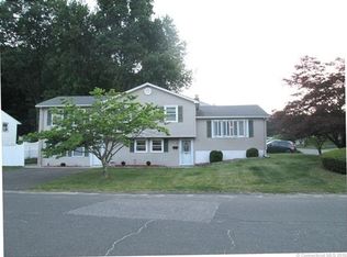 79 Old Colony Dr, Waterbury, CT 06708