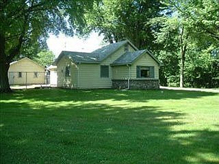 3rd image of 29501 Follmer St