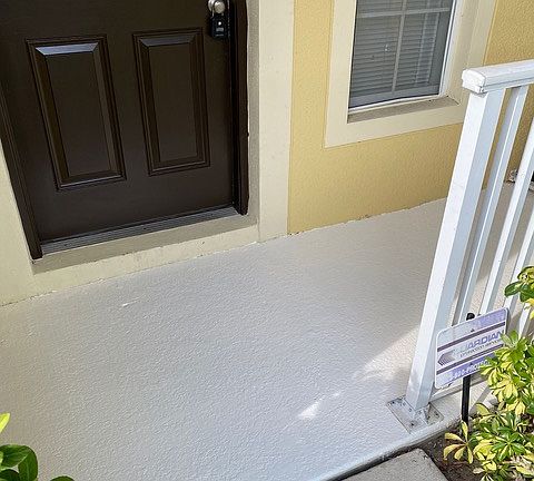 4th image of 593 Cresting Oak Cir #94