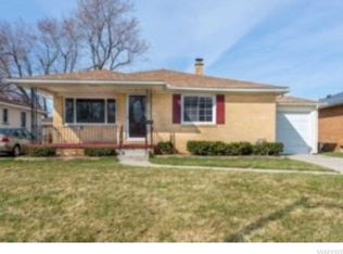 36 Trudy Ln, Cheektowaga, NY 14227