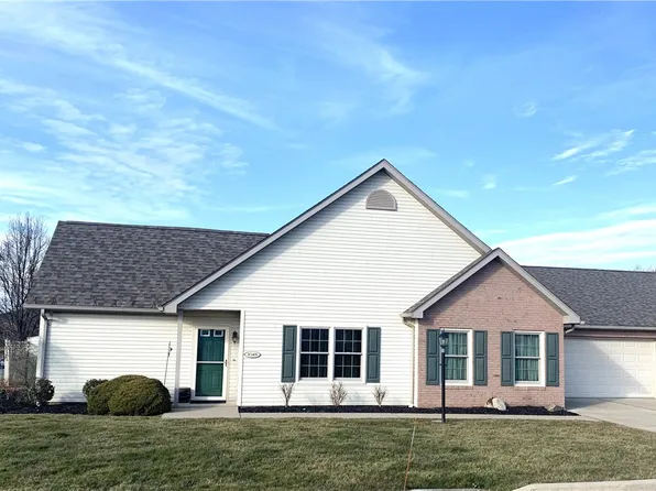 1049 Timberwood Dr, Beaver Falls, PA 15010
