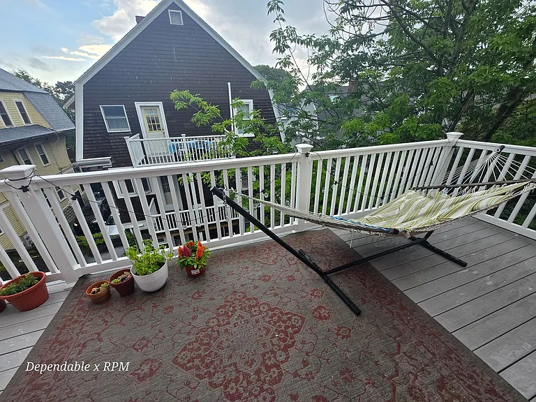 19-21 Granville Rd. — Photo 16