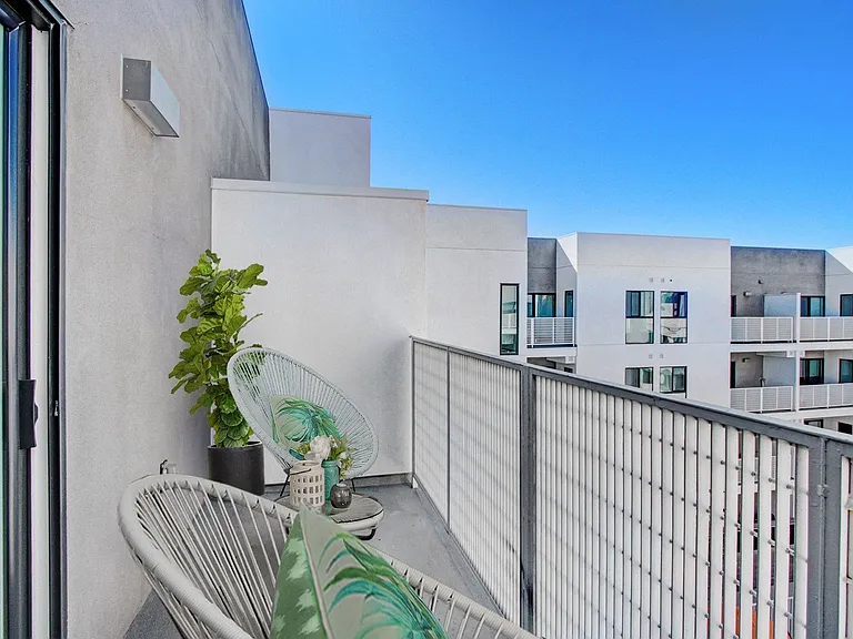 Watermark Apartments — Photo 21