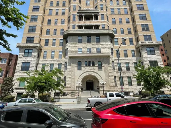1615 Q St NW, Washington, DC