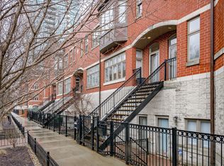 1729 S Prairie Ave, Chicago, IL