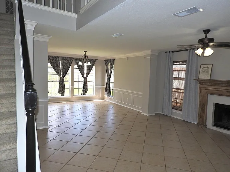 4427 Wavertree Dr — Photo 6