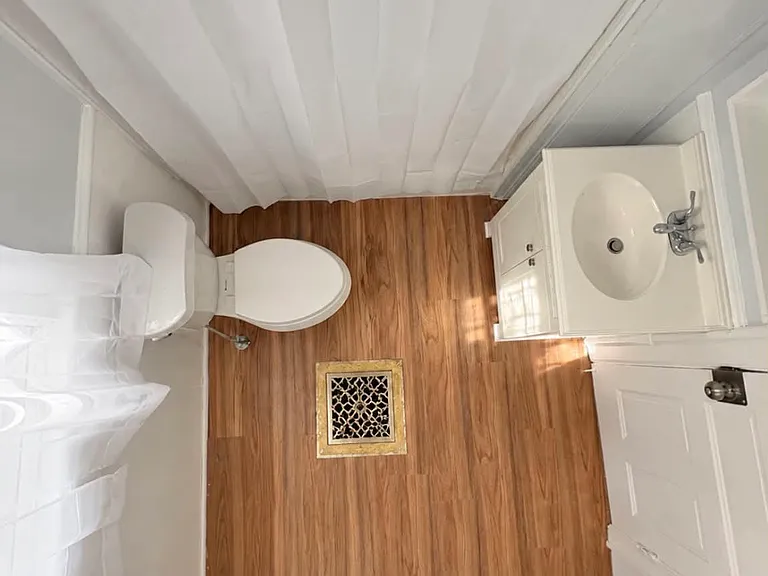 414 Hoyt St — Photo 5