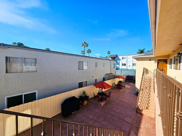 Spacious 1 & 2 Bedroom Apartments | Bond Street | Pacific Beach, 4418 Bond St APT 4, San Diego, CA 92109