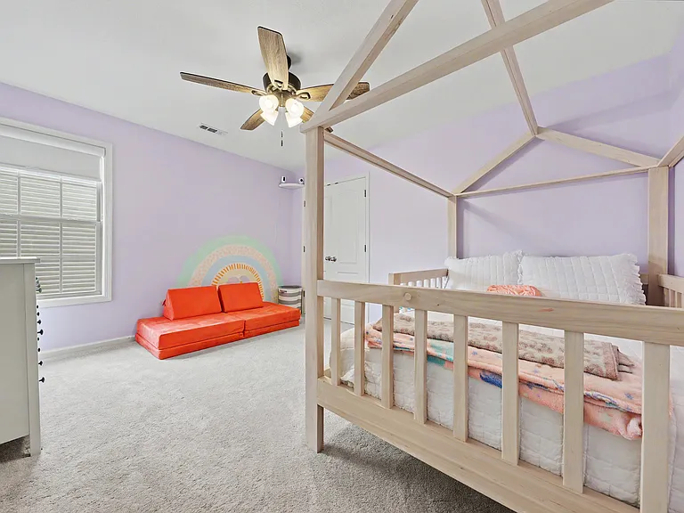 1147 Looking Glass Ln — Photo 10