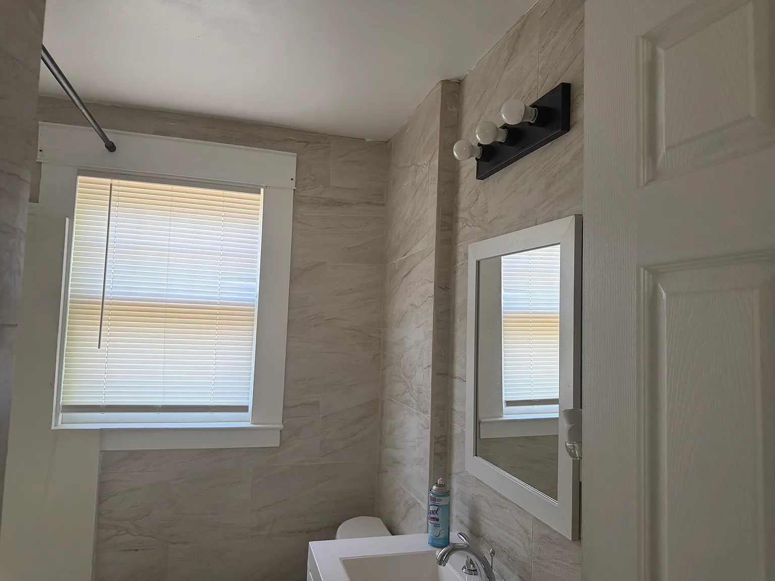 37 Concord St — Photo 3