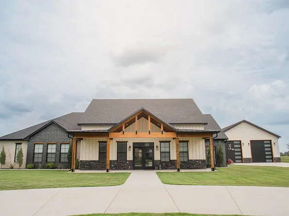 16 Cumberlin Rd, Enid, OK 73703