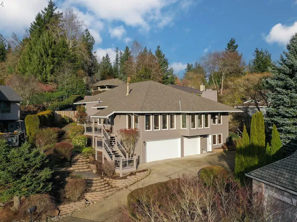 4079 Colts Foot Ln, Lake Oswego, OR 97035