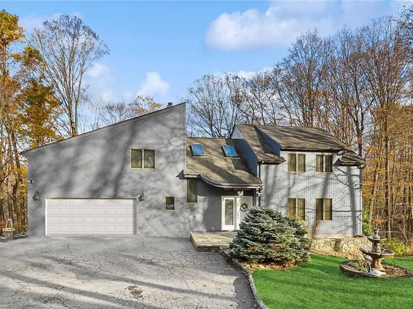 238 Barger Street, Putnam Valley, NY 10579