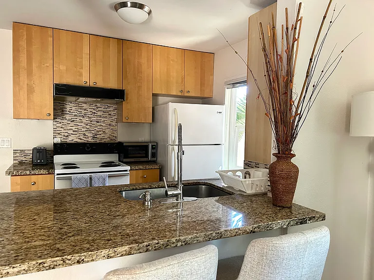 1623 Oliver Ave #E — Photo 4