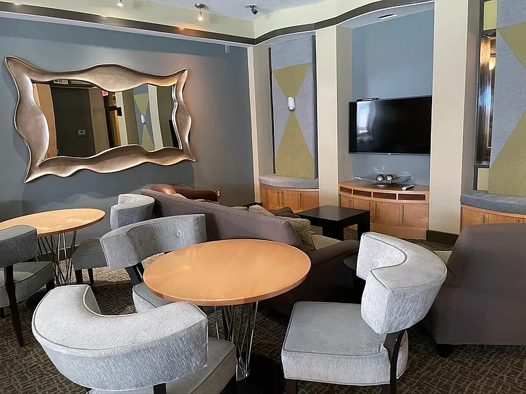 3000 Vanderbilt Pl #300 — Photo 36