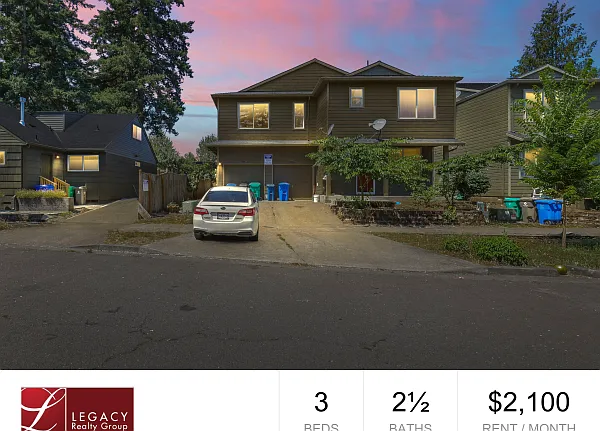 3 bed, 2.5 bath, 1467 sqft, $2,100 — Photo 1