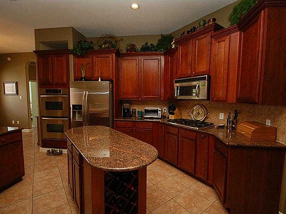 2nd image of 2909 Summer Cape Ct