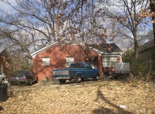 1238 Carlton Rd, Memphis, TN 38106