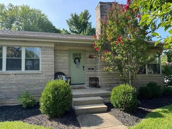 2801 Phoenix Rd, Lexington, KY 40503