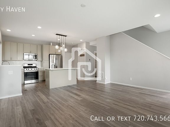 4th image of 1473 W 67th Ave
