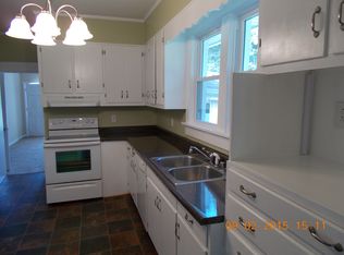 2521 Cox Mill Rd, Hopkinsville, KY 42240