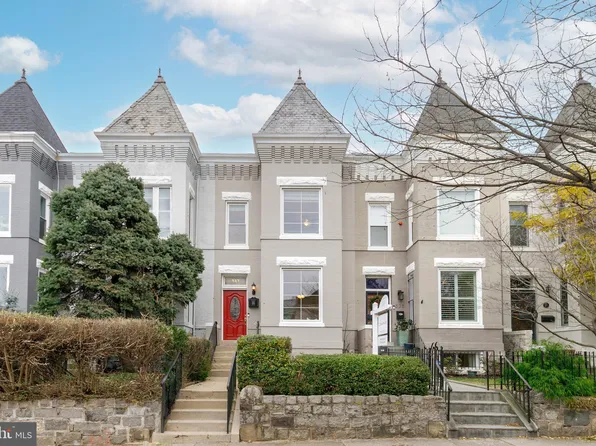 527 12th St NE, Washington, DC 20002