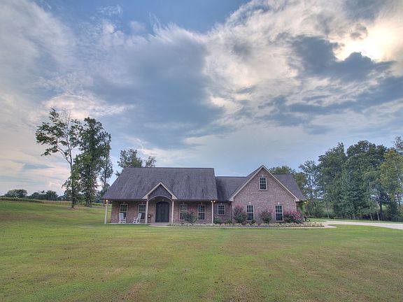 4th image of 151 County Road 55
