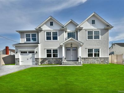 1922 Horatio Avenue, Merrick, NY, 11566