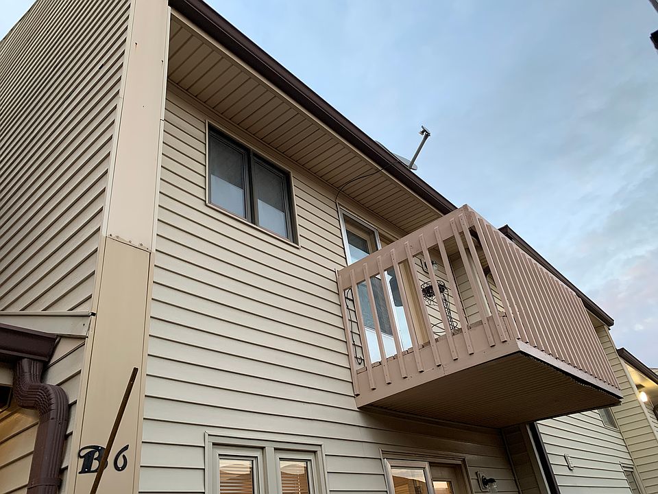 1st image of 12310 E 43rd St S #15