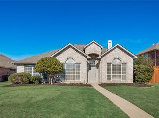 8409 Circleview St, Rowlett, TX 75088