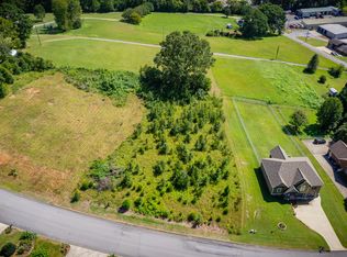 120 Landon Dr, Mount Carmel, TN 37645