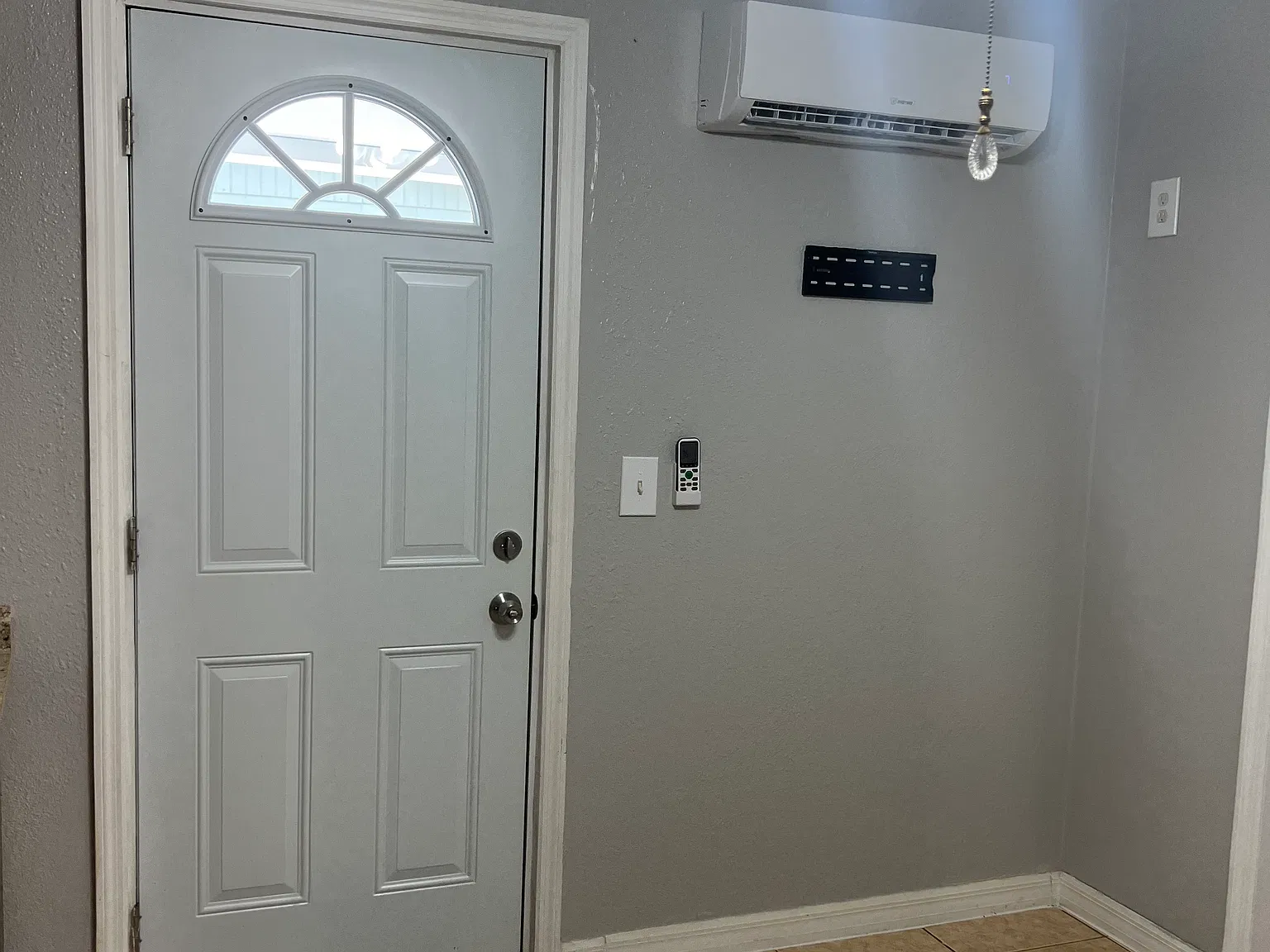 Turner Dr, Tampa — Photo 2