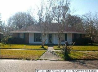 8644 Sharlane Dr, Baton Rouge, LA 70809