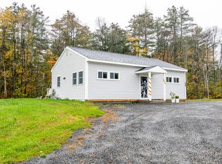 705 Cathance Rd, Topsham, ME 04086