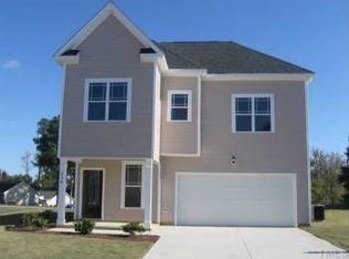 516 Hadlow St, Fuquay Varina, NC 27526