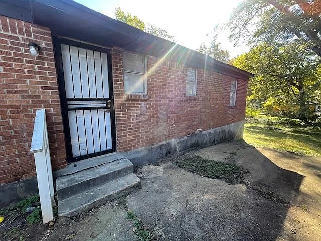 2859 Nathan Ave — Photo 10