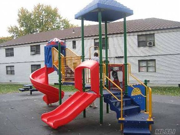 5th image of 13603 Jewel Ave