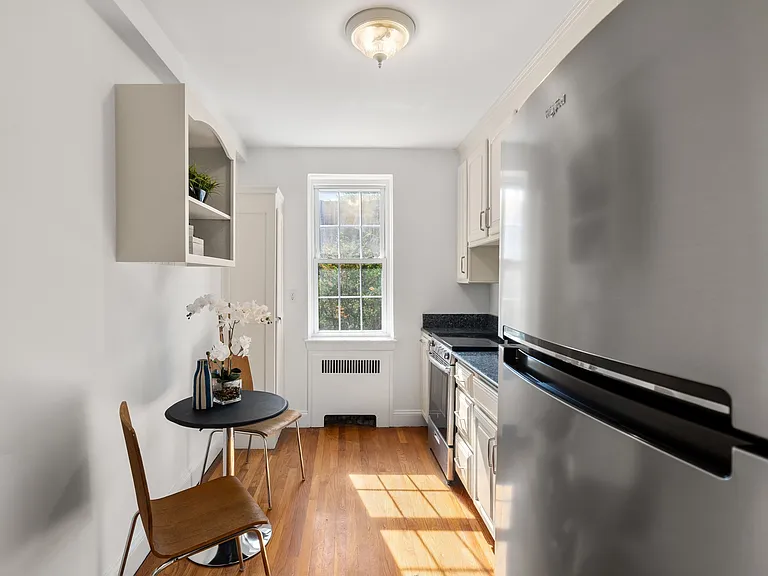 16 Ware St #31 — Photo 9