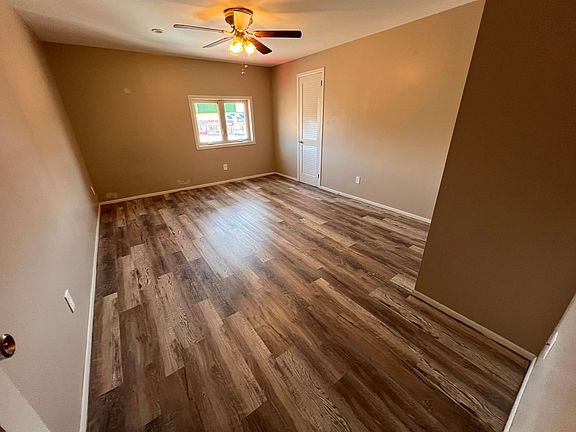 2nd image of 810 Merchant St #810