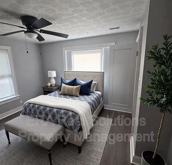 693 N Dawson Ave — Photo 4