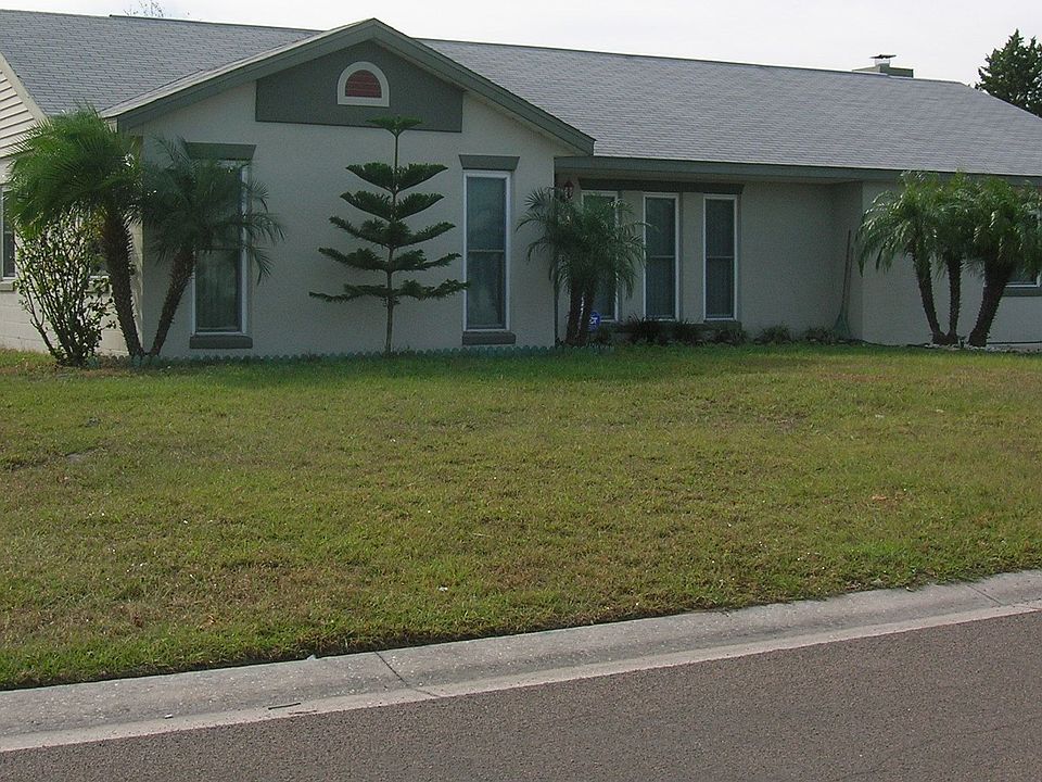 1st image of 531 Floral Dr