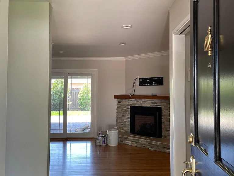 2098 Cirone Way — Photo 4