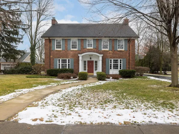 1009 Yorkshire Rd, Grosse Pointe Park, MI 48230
