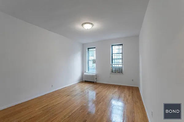 Rented by Bond New York | media 12