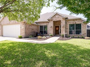 1034 Dancing Waters Ave, Forney, TX 75126