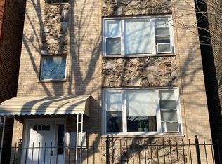 252 W Alexander St #2F, Chicago, IL 60616