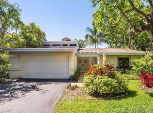 9055 SW 78th Ct, Miami, FL 33156