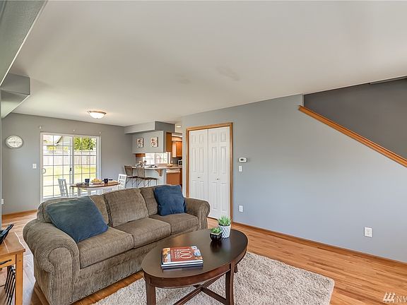 3rd image of 4731 Bedford Ave