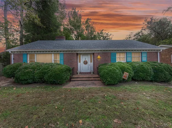 547 Faulconer Cir, Tappahannock, VA 22560